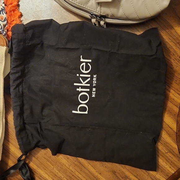 Botkier Dakota Leather Mini Convertible Backpack Crossbody in Fog Gray - Picture 3 of 8